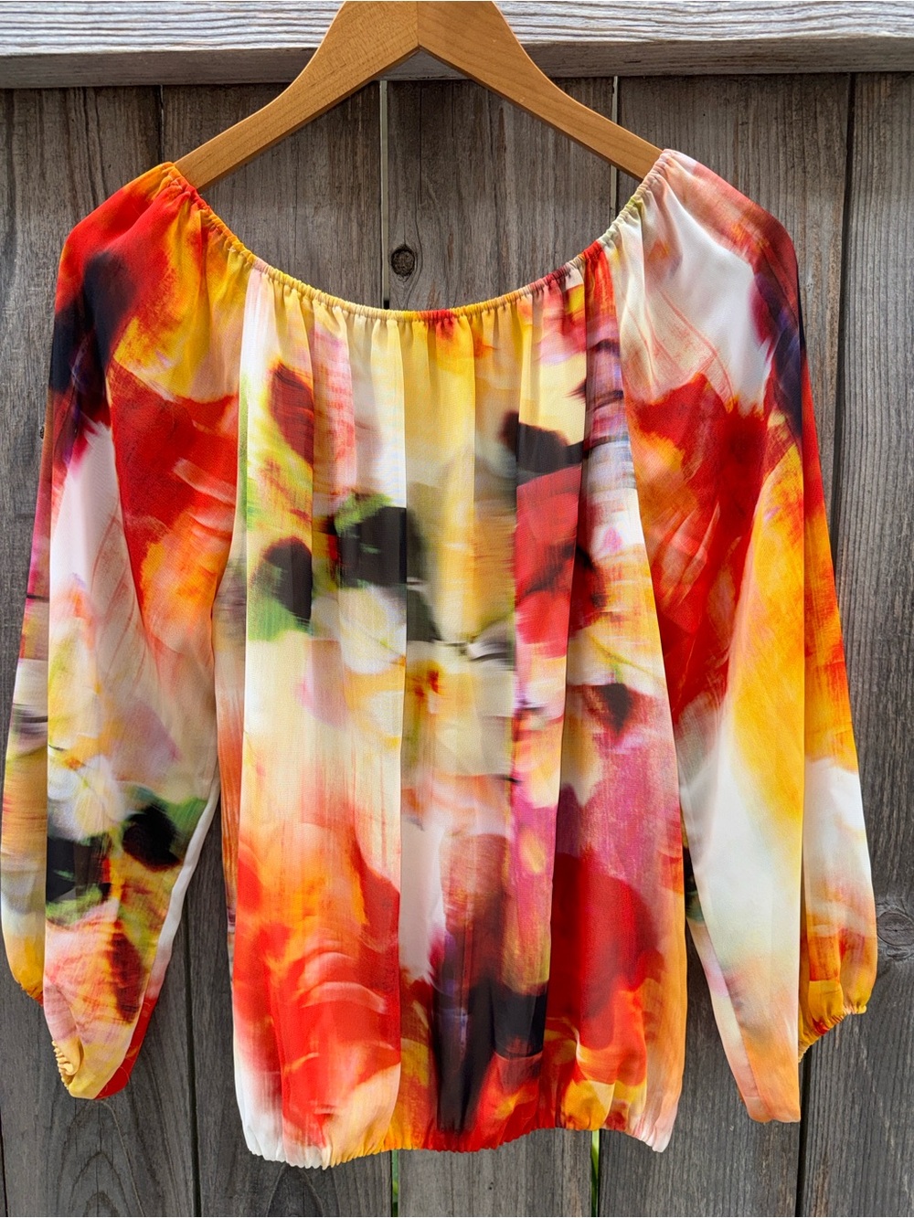 Alice + Olivia Flame Colored Abstract Print Balloon Sleeve Blouse Size Medium - Picture 2 of 8